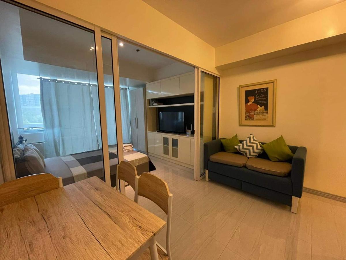 Azure Urban Resort With Wifi And Netflix Пасай Экстерьер фото